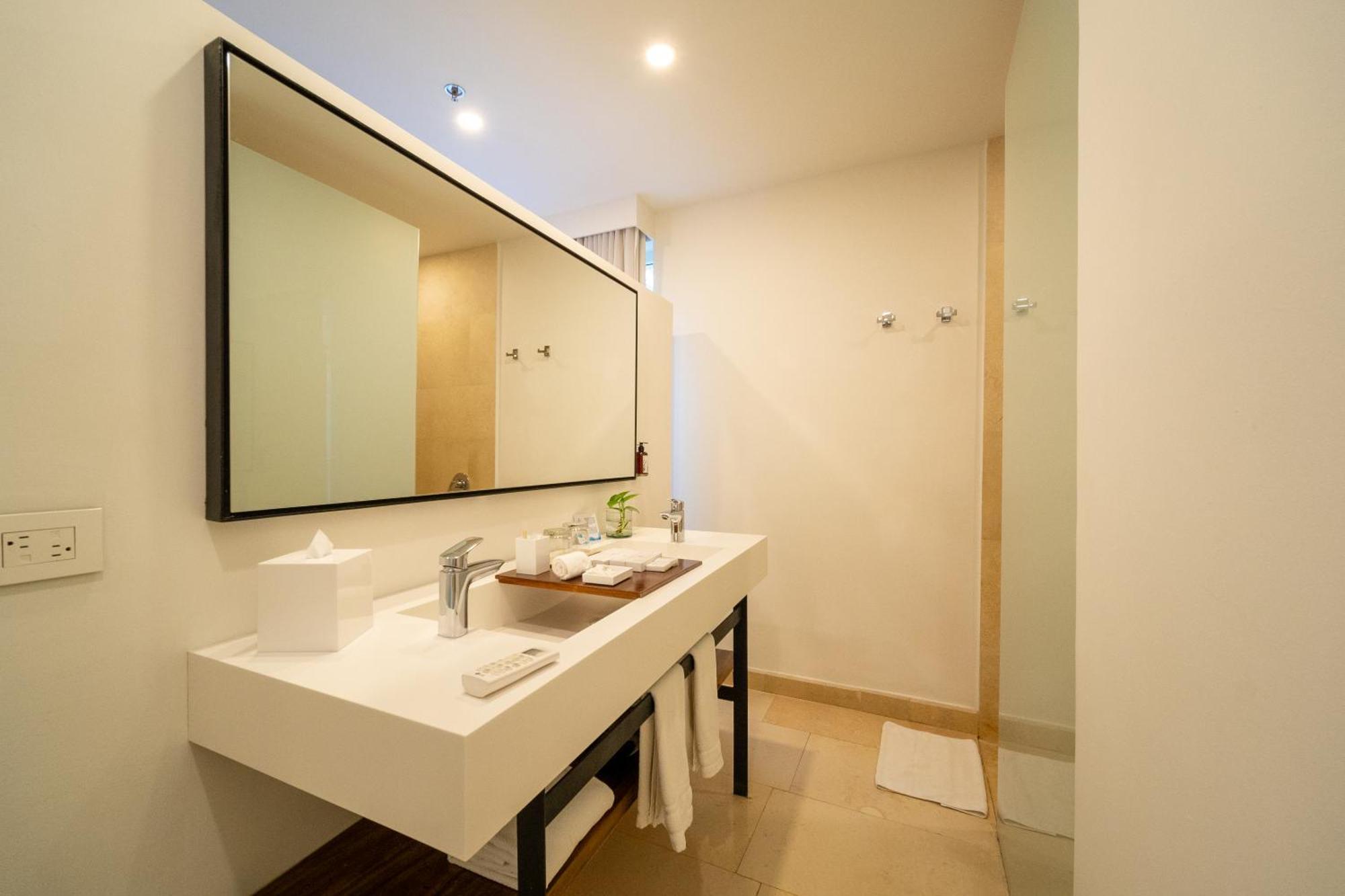 Nacar Cartagena, Curio Collection By Hilton Hotel Cartagena (Kolumbien)